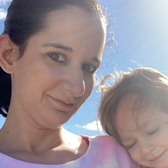 Meet your Posher, Kimberly - Picture 4 of 7